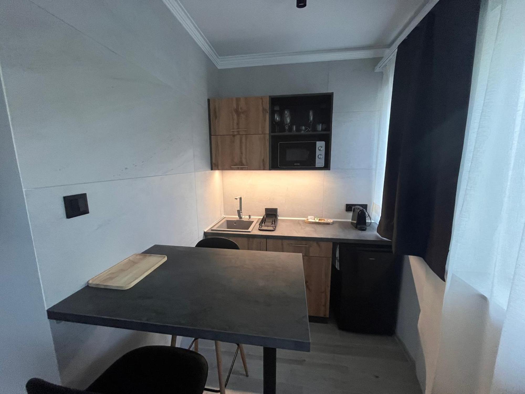 Varkapu Apartmanok 2 久洛 外观 照片